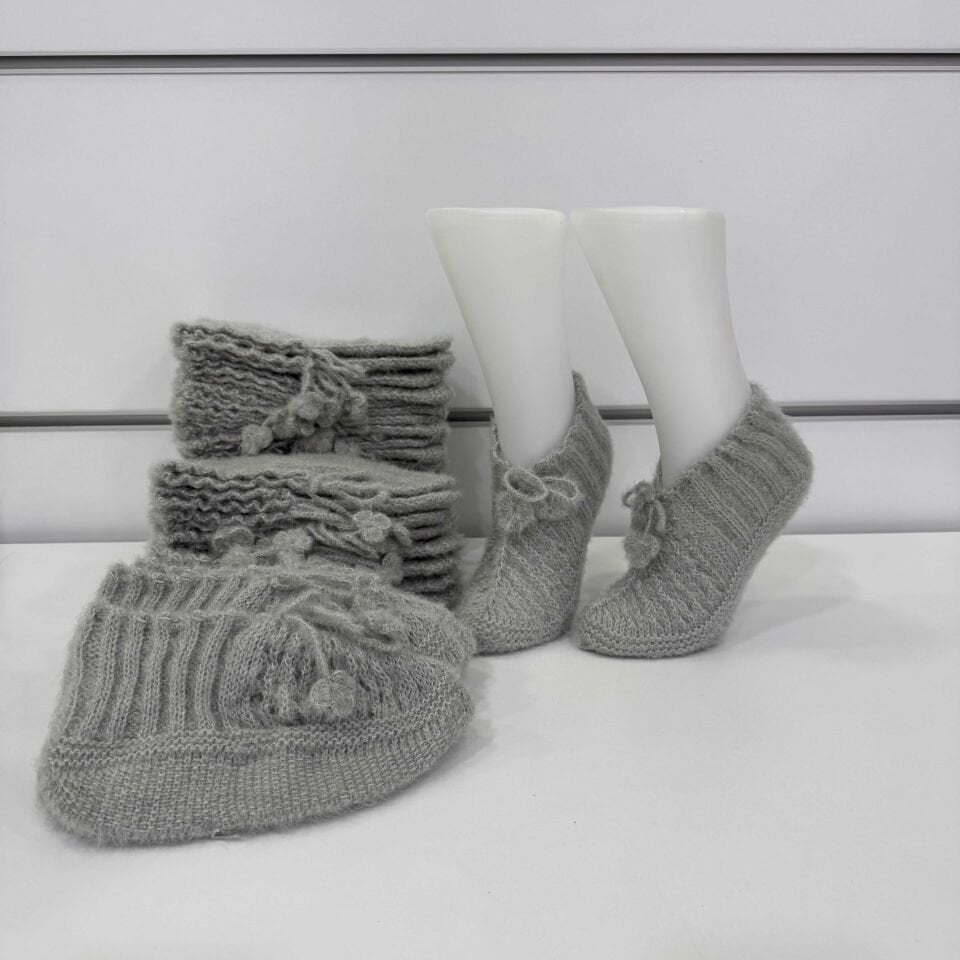 Yumoş Bağlı Patik