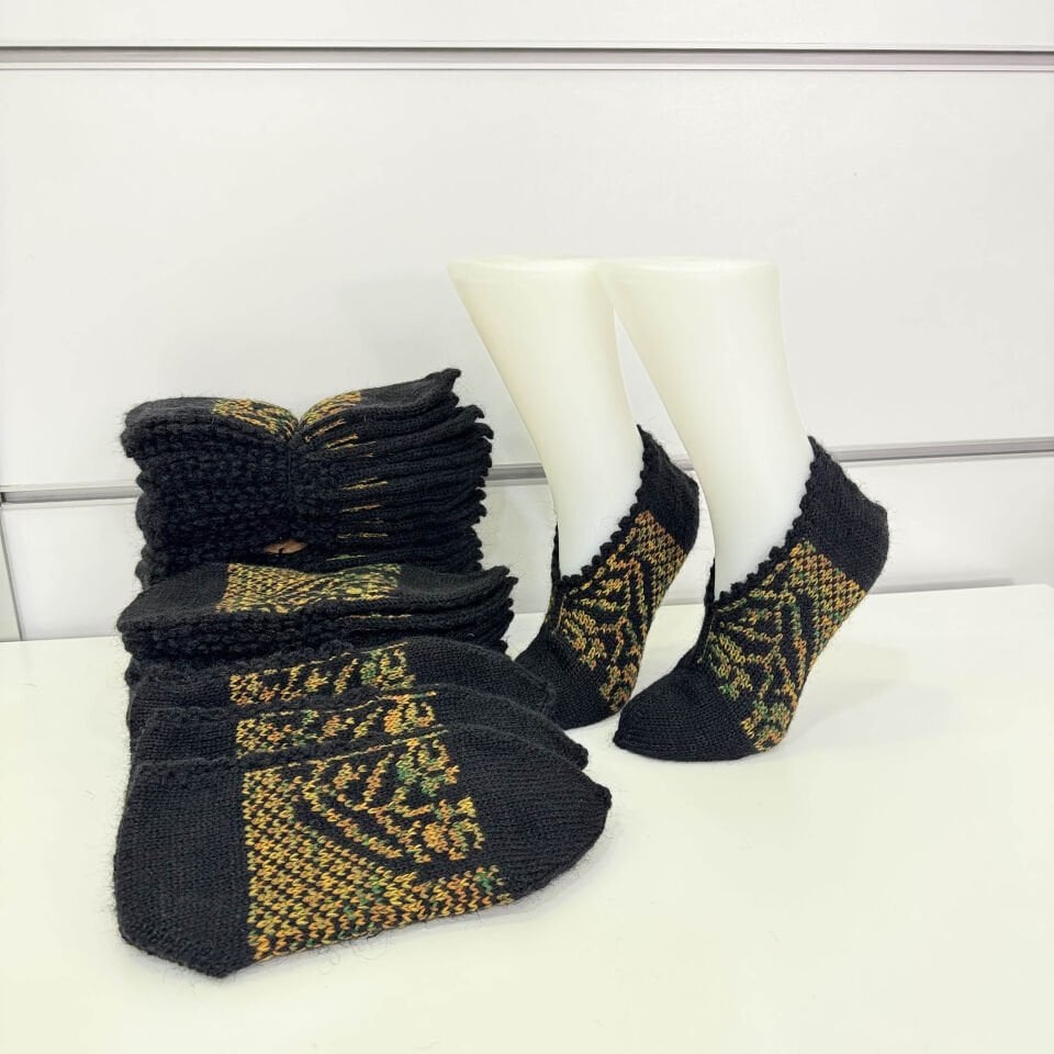 Desenli Akrilik Patik