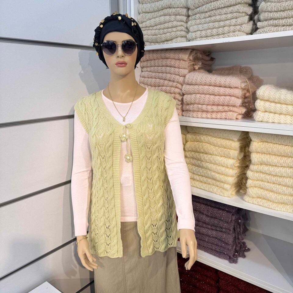 Alize Angora Bağlı Saç Örgü Yelek
